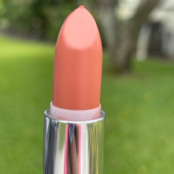 JECCA BLAC X Pride Matte Lipstick in “Play Nude” - Picture 9 of 13